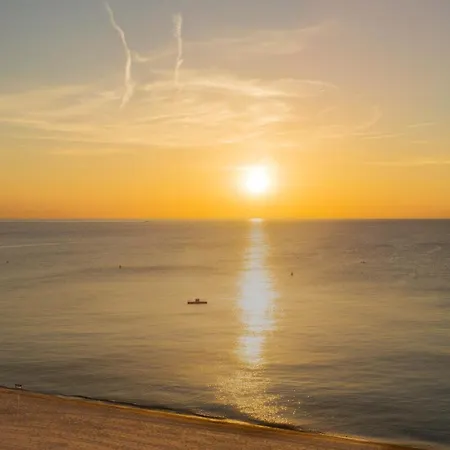 Apartment Coconut Boutique